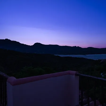 Feriehus Borgo Rudalza & *