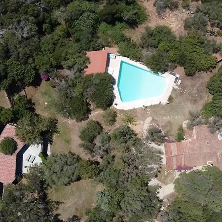 Borgo Rudalza & Feriehus Olbia